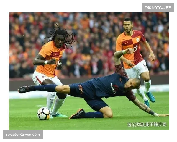 土超冠军争夺白热化，加拉塔萨雷32分领跑，费内巴切紧追差4分